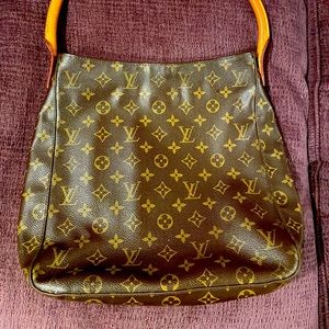 Authenticated Vintage Louis Vuitton Looping GM
